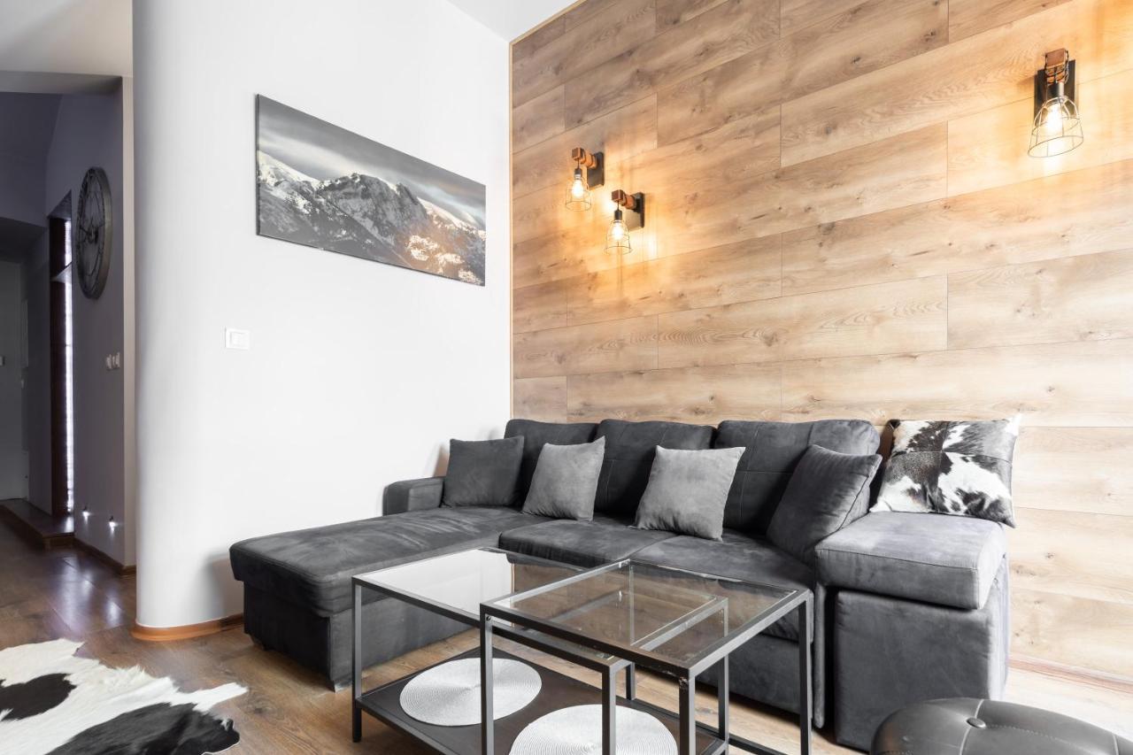 Apartment Top